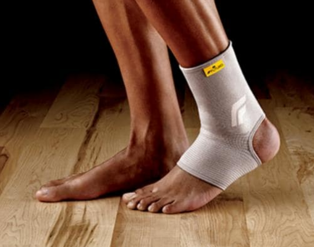 Futuro Comfort Ankle Support