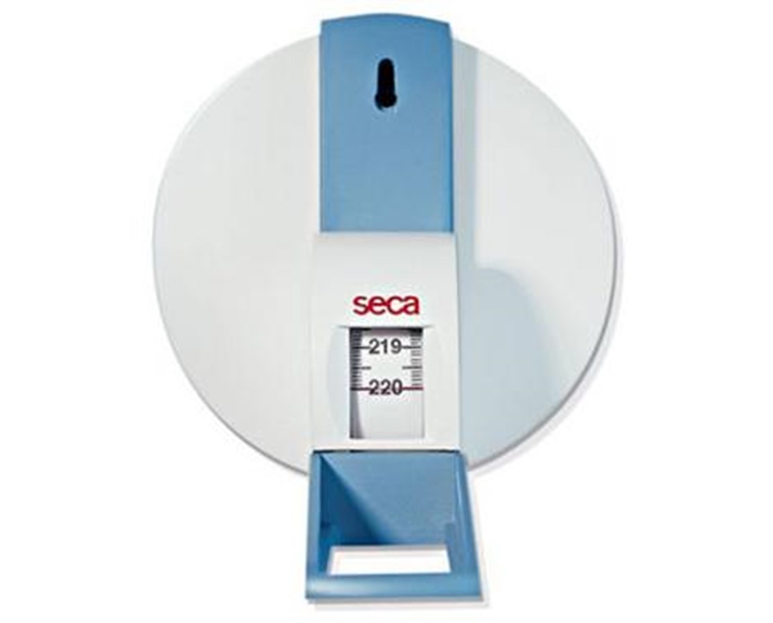 Roll Up Measuring Tape with Wall Attachment