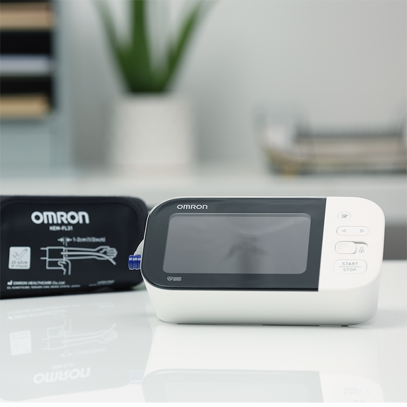 7 Series Wireless Upper Arm Blood Pressure Monitor
