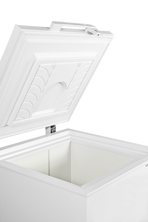29" Laboratory Chest Freezer 4.8 Cu. Ft.
