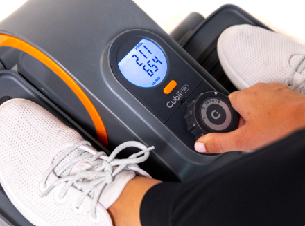 Cubii Cubii Go Portable Elliptical with a Large Illuminated Screen ...