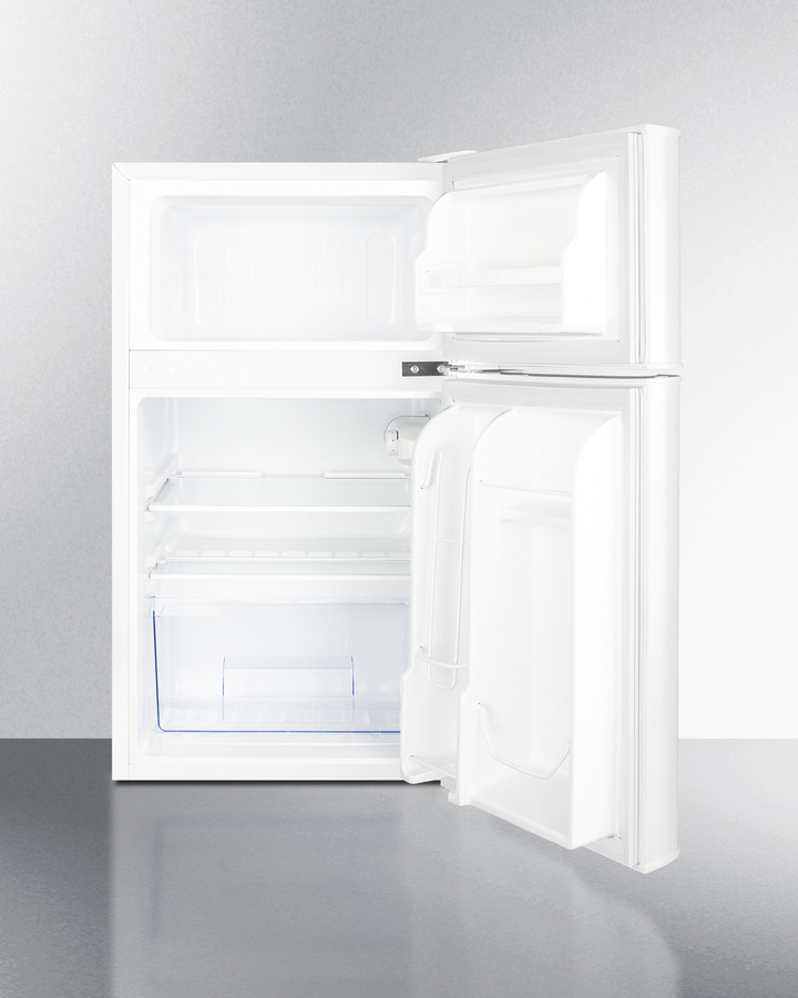 19" Wide MomCube Refrigerator and Freezer