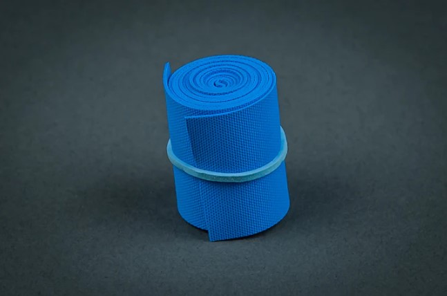 X Tourn Tourniquet Strap Rolled and Banded, Latex Free, Blue, 1" x 18" - Clearance