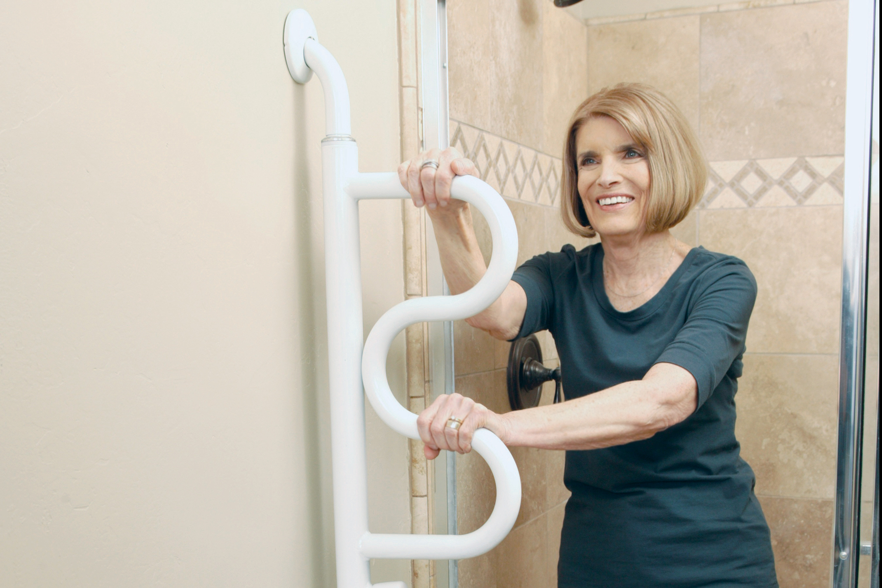 Curve Grab Bar