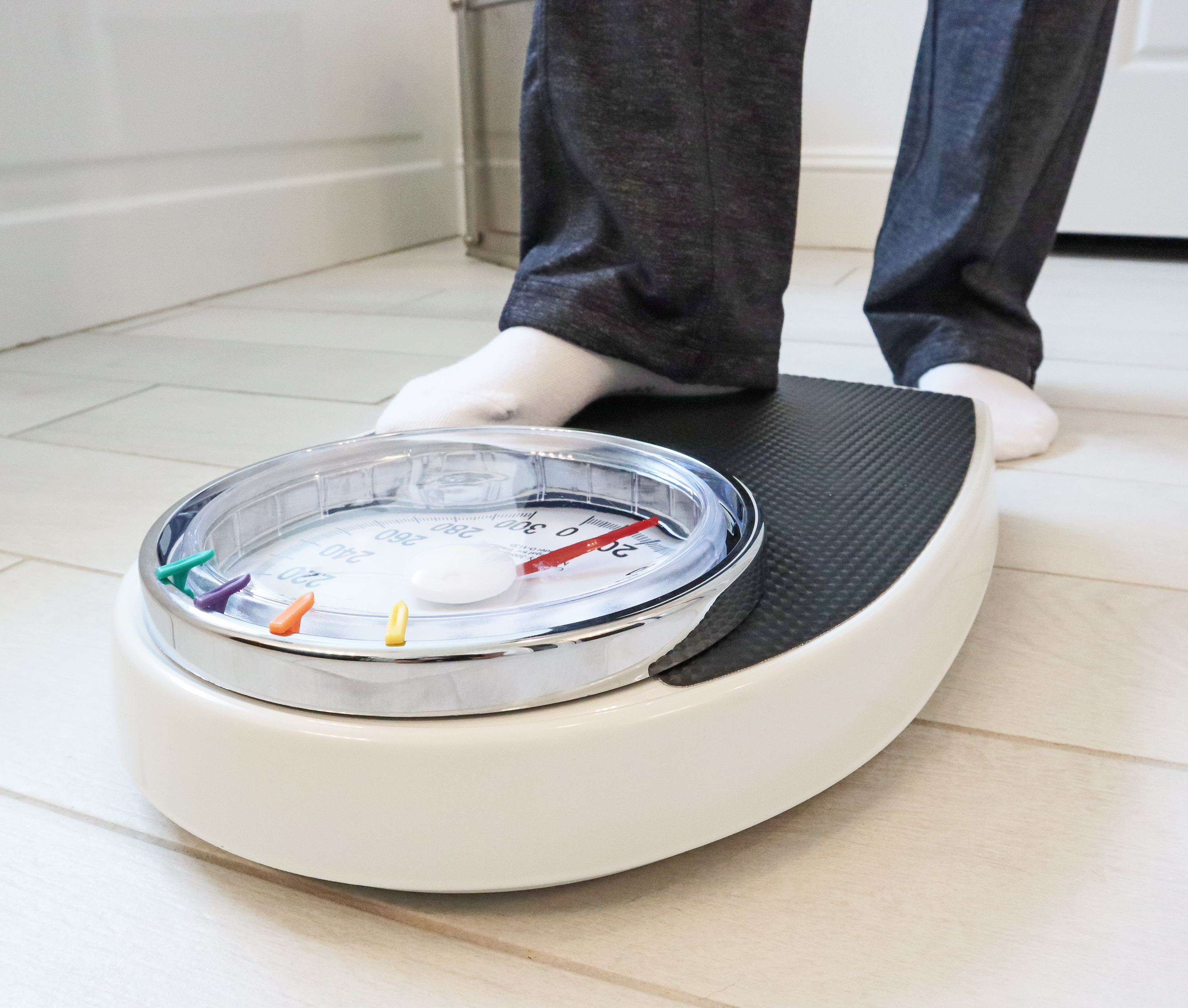 Large Dial Bathroom Scale