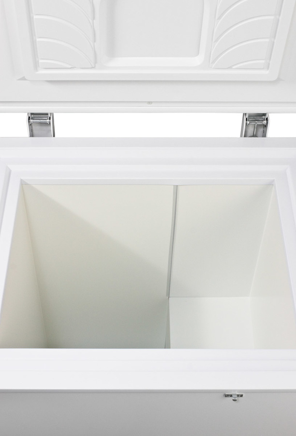 29" Laboratory Chest Freezer 4.8 Cu. Ft.