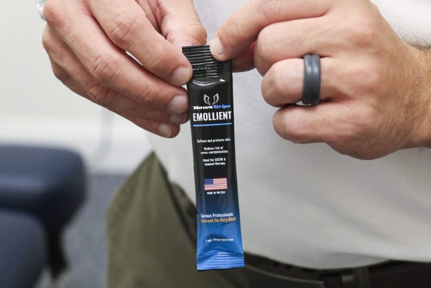 Single-Use Emollient, Fragrance Free. 7mL
