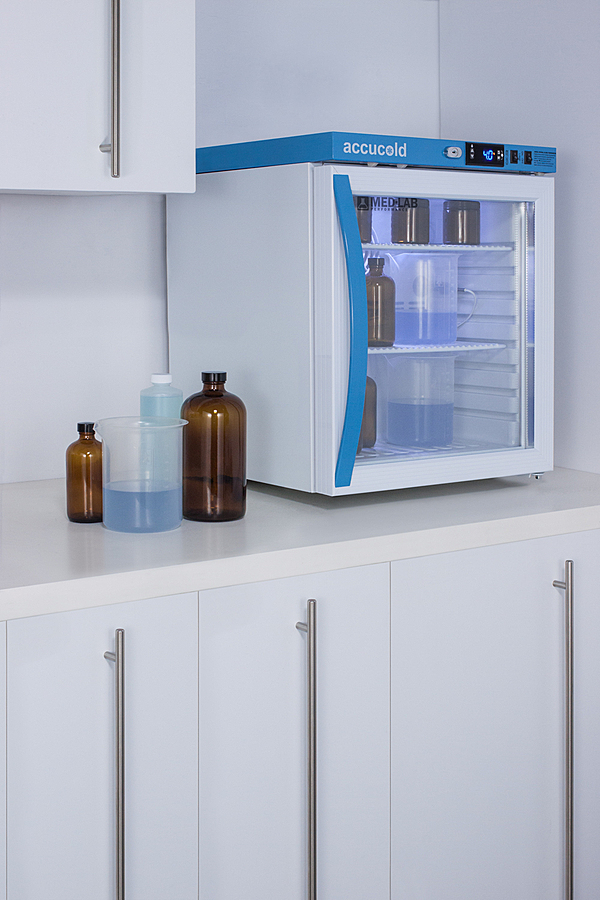 1 Cu Ft Compact Laboratory Refrigerator