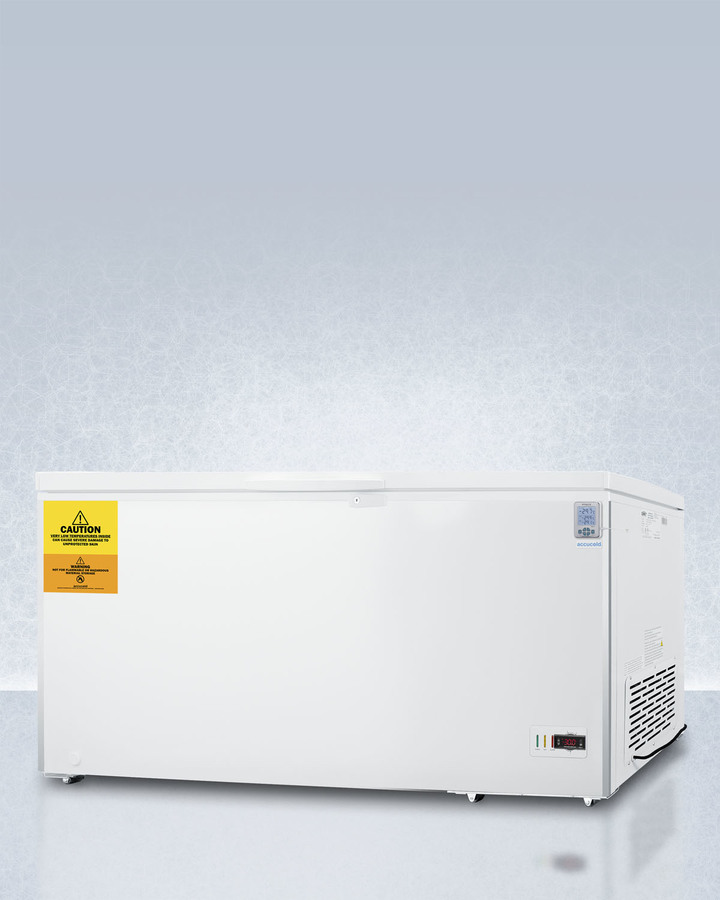 17.2 Cu Ft Chest Freezer Capable of -30º C (-22º F)