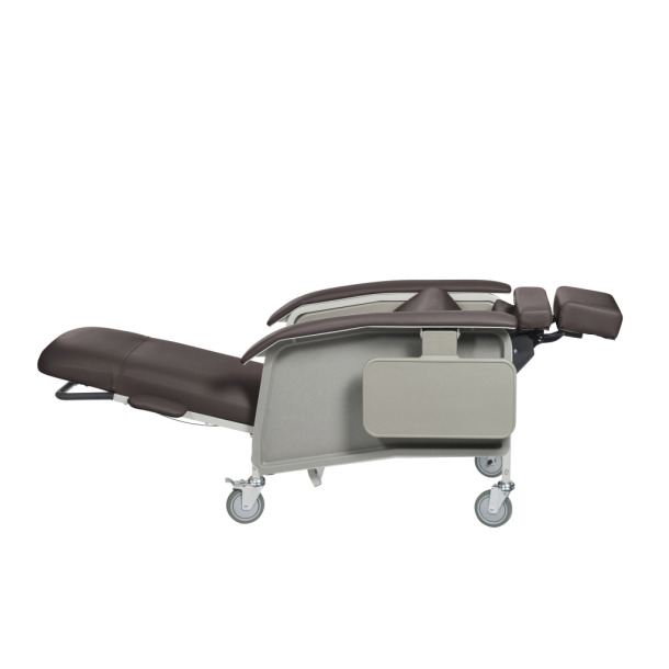 Clinical Care Recliner