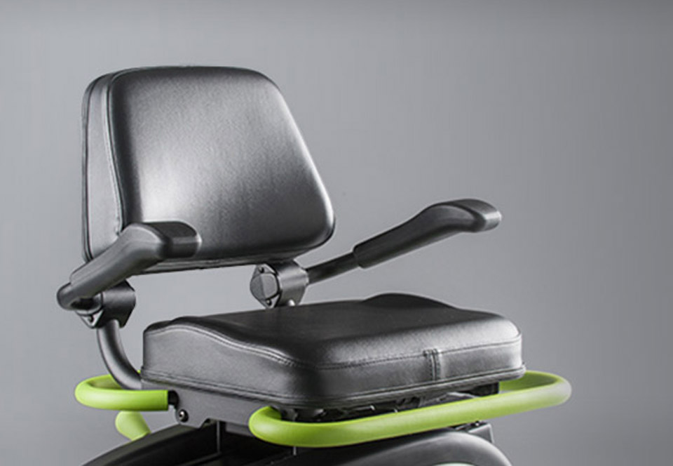 T4R Recumbent Cross Trainer