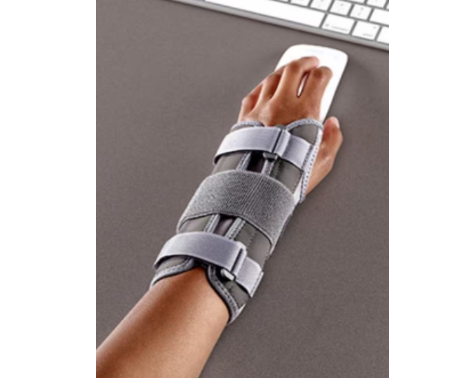 Futuro Deluxe Wrist Stabilizer