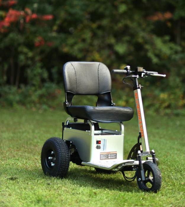 Electric Utility Tow Tractor 2600 lb Towing Capacity