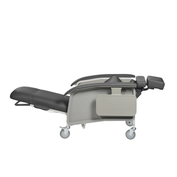 Clinical Care Recliner