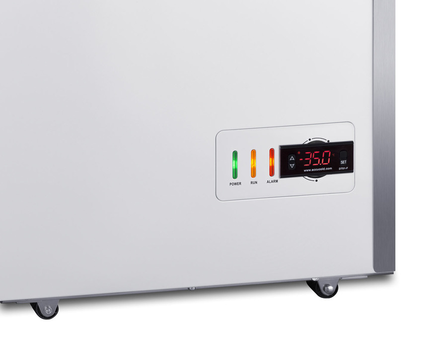 17.2 Cu Ft Chest Freezer Capable of -35º C (-31º F) Operation