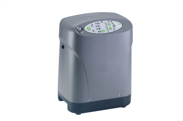 iGo Portable Oxegyn Concentrator with Deluxe Carry Case