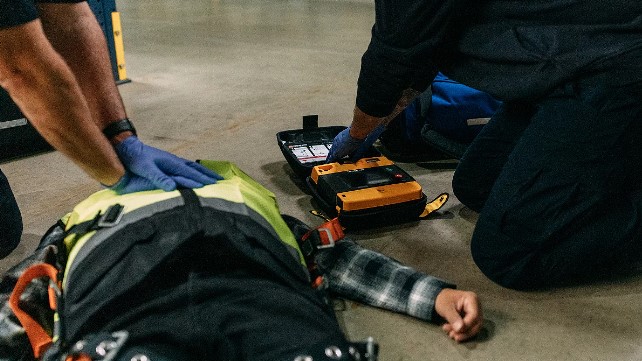 LIFEPAK 1000 AED Defibrillator