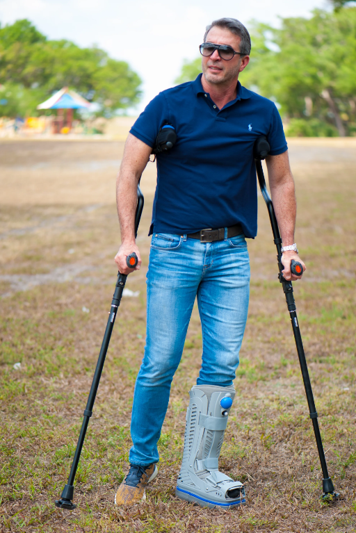 Ergobaum Dual Underarm Crutches