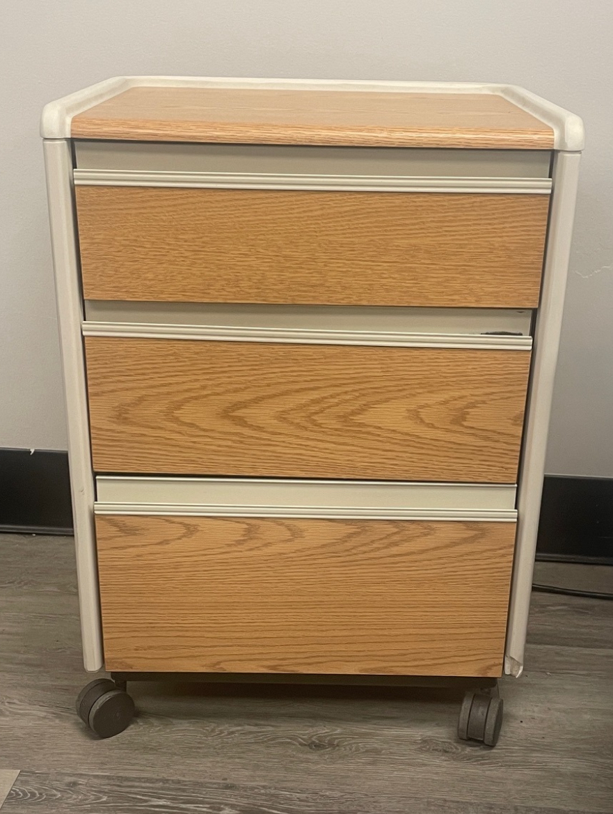Vista Bedside Cabinet Refurbished