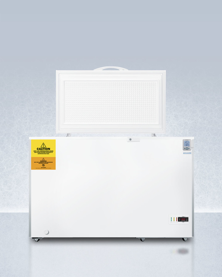 12.1 Cu Ft Chest Freezer Capable of -30º C (-22º F)