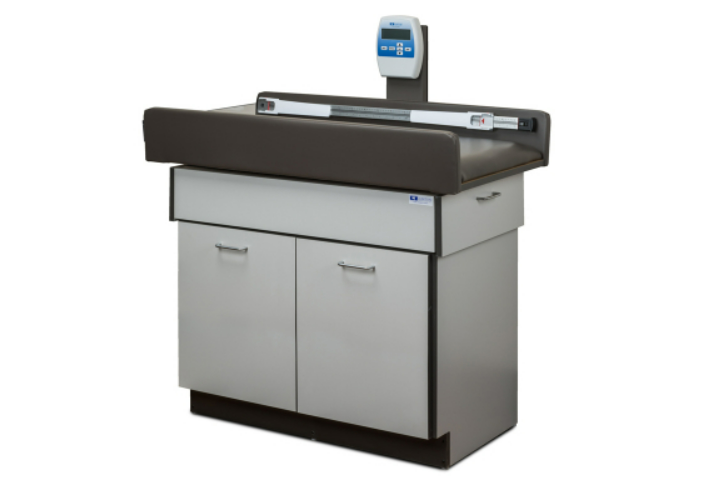 Pediatric Scale  Treatment Table
